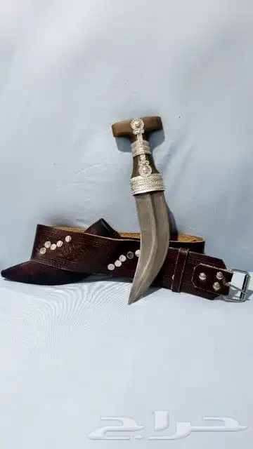 جنبية قرن طبيعي وفضه 1