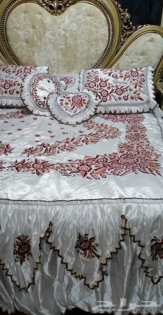 مفرش مطرز استعمال خفيف 6 قطع 0