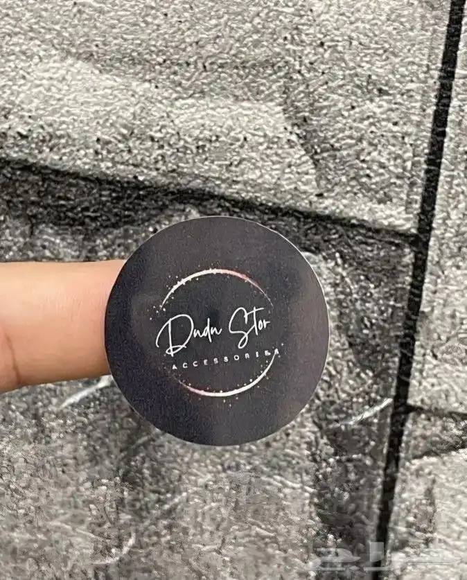 مطبعةطباعة بكج عباية كرت ستيكر بنر ليبل شرايط ورق تغليف بوكس 4