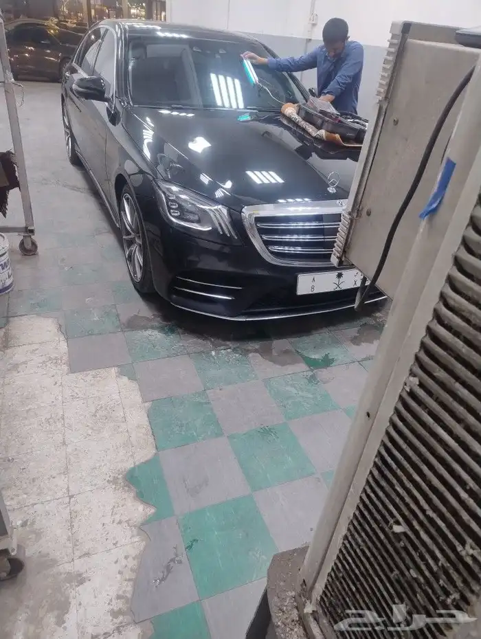 تلميع الزجاج الامامي اصلاح كسور الزجاج  تلميع كيمرات  تلميع 2