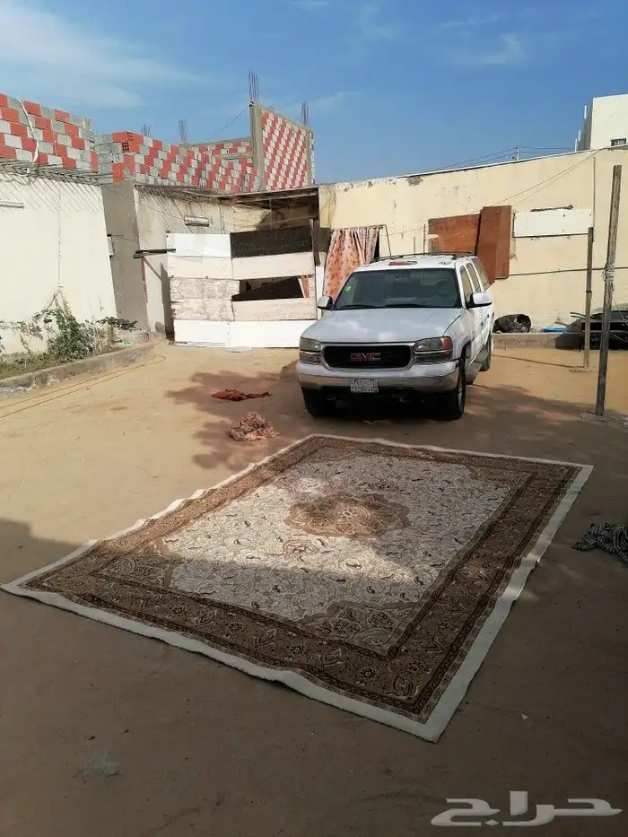 مفروشات موكيت شبه جديد نظيفة مرره ما شاء الله تبارك الله 0