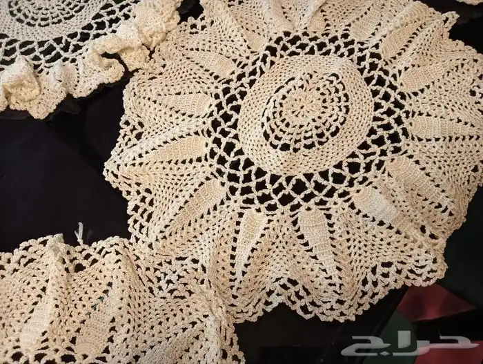 طقم كروشيه شغل يد 2