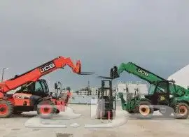 تأجير رافعات شوكيه وكرينات وفوركلفت سكينه شوكيه سيزرلفت مانل 9
