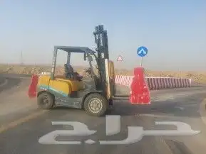 تأجير رافعات شوكيه وكرينات وفوركلفت سكينه شوكيه سيزرلفت مانل 0