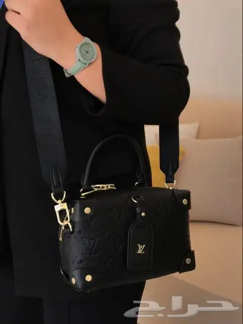 شنط لويس كوتشي ماركه 7