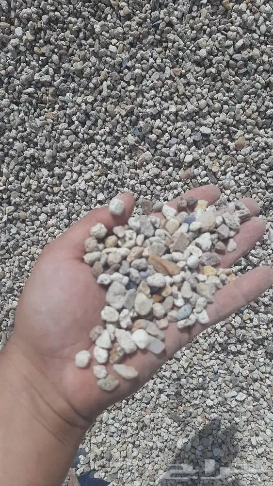 تربة زراعية حمراء 8