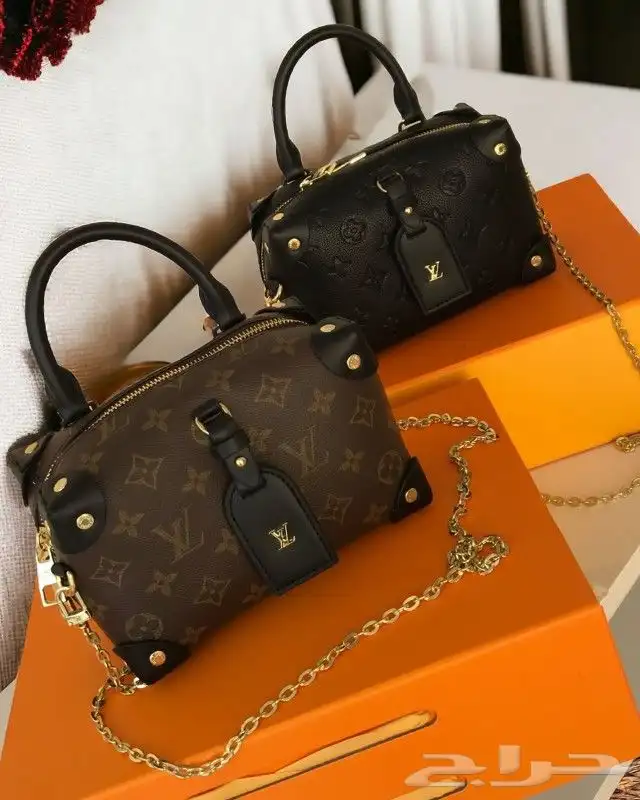 شنط لويس كوتشي ماركه 1