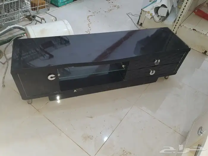 طاولة تلفزيون 0