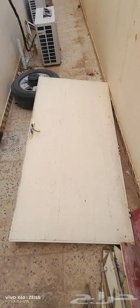 حلق مراوح شفط وباب خشب 1