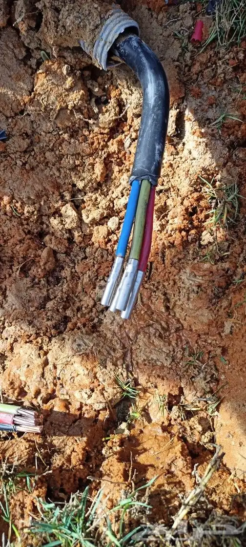 فحص كابلات الكهرباء كشف وتحديد اعطال الكوابل تحت الارض 2