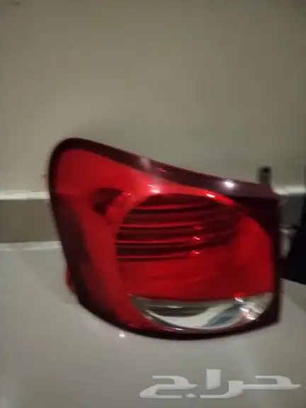 للبيع قطع غيار لكزس جي اس موديل 2010 1