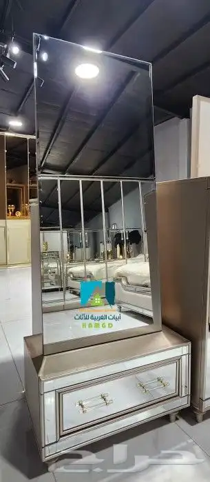 غرف نوم فخمة حديثة قمة الرقي 38