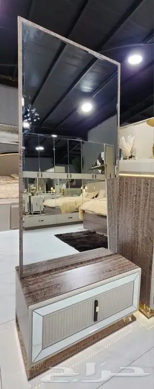 غرف نوم فخمة حديثة قمة الرقي 31