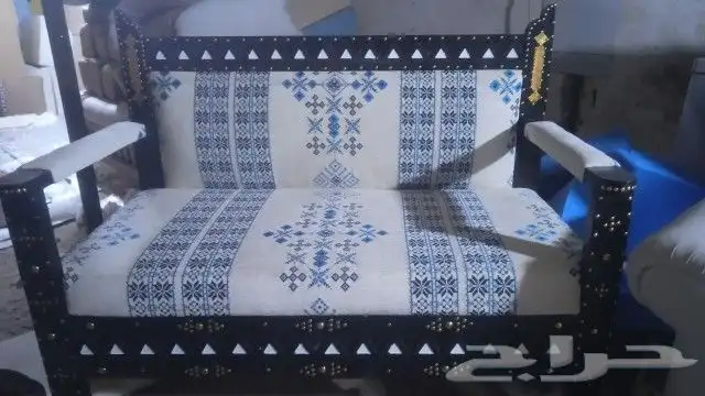 الطقم خشب سبع انفار كراسي اكس كراسي كويتي 0