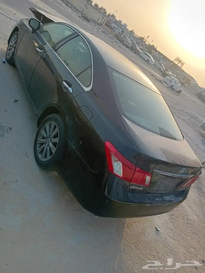 لكزس Es350 موديل 2010 قطع غيار مستعمل باجمل الأسعار 1