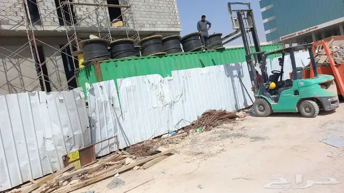 لتاجير جميع الرافعات الشوكيه والكرينات فوركلفت 0