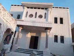 ليسه ملونه بديل الحجر الطبيعي وجميع انواع الديكورات الخارجيه 3