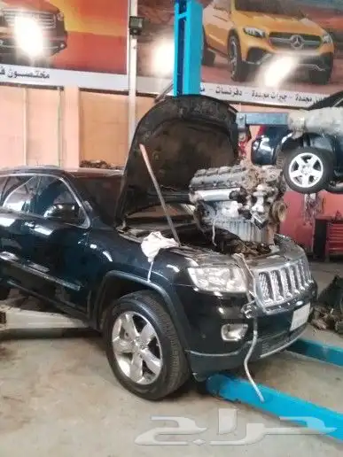 Jeep رانجلر صحارى سبورت 13
