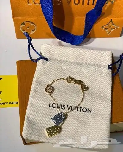 اساور كارتير ولويس فيتون درجة اولي 5