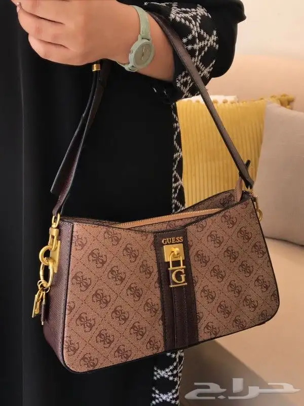 شنط سان لورا قوتشي 11