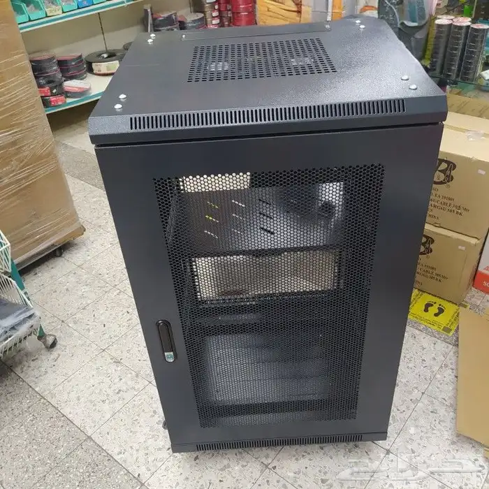 كبينة انترنت . خزانة انترنت . 20U 2