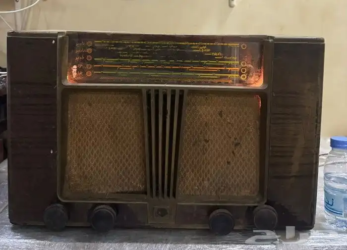 راديو Mollard خشبي تراثي قديم 1