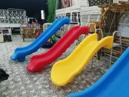 مراجيح وزحاليق ونطاطات ترمبولين 4