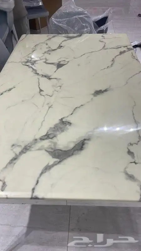 طاولات طعام 14