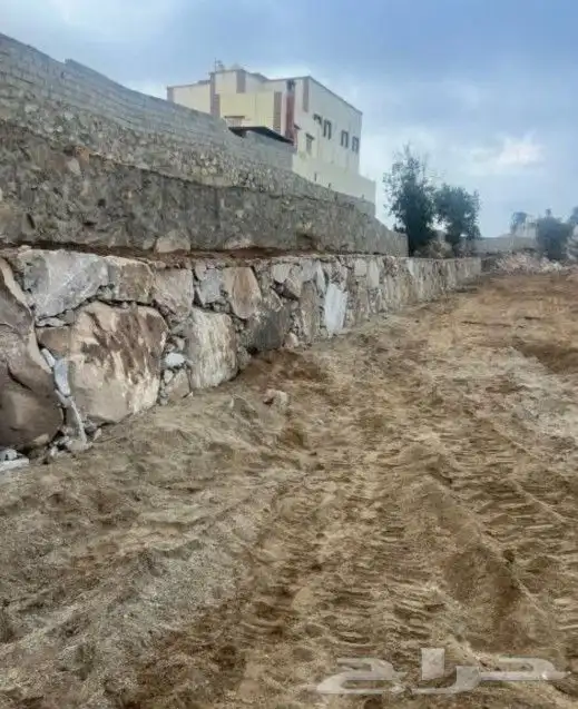 معلم حجر بنيان بلبكلين قص اراضيب بلبكلين تلبيس حجر تنومه 7
