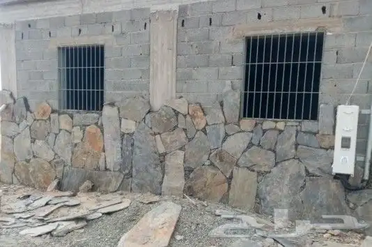معلم حجر بنيان بلبكلين قص اراضيب بلبكلين تلبيس حجر تنومه 2