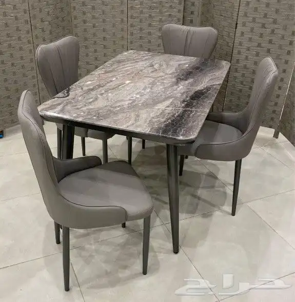 طاولات طعام 0