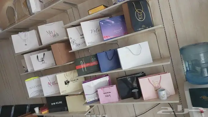 طباعة أكياس وبوكسات عبايا 0