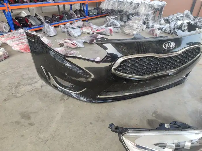 صدام وشمعات كيا كادينزا 2015 اصلي وكاله 6