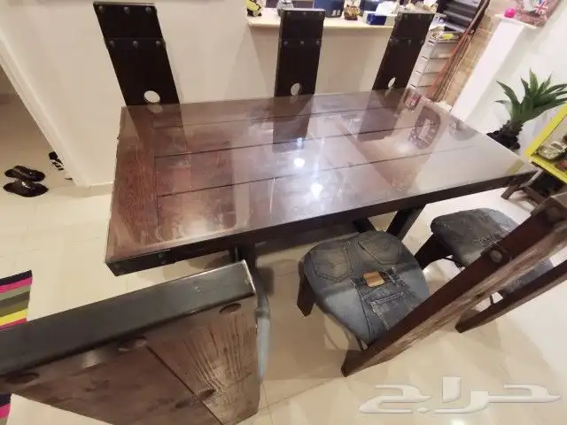 سفرة طعام طاولة طعام خشبي 6 كراسي من مفروشات ميداس 0