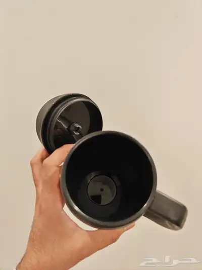 كوب مشروبات مخصص للسيارة من شركة بوبا 3