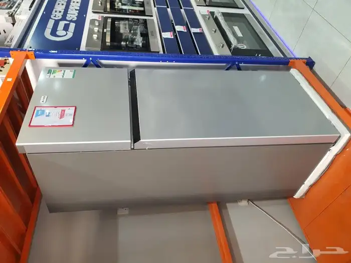 ثلاجات ثلاجه بابين باب واحد كبيره وسط ثلاجة صغيرة استيل ابيض 5