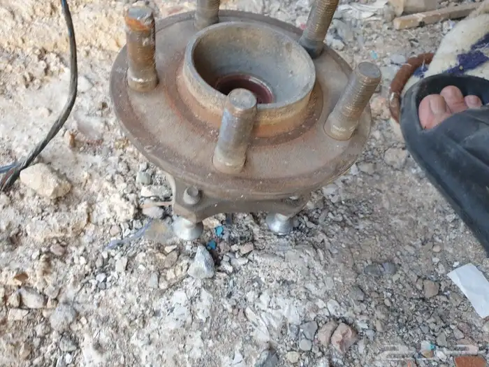 قطع دودج وكريزلر تشارجر مستعمله 2006 -2010 6 سلندر تشليح 22