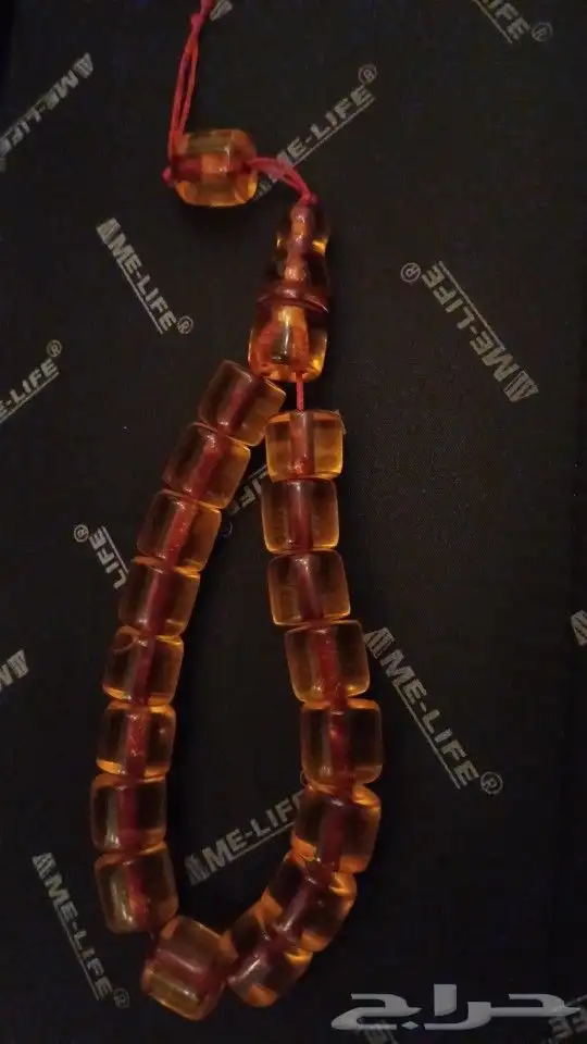 سبح. عقود. اطواق. شنط المجله 20