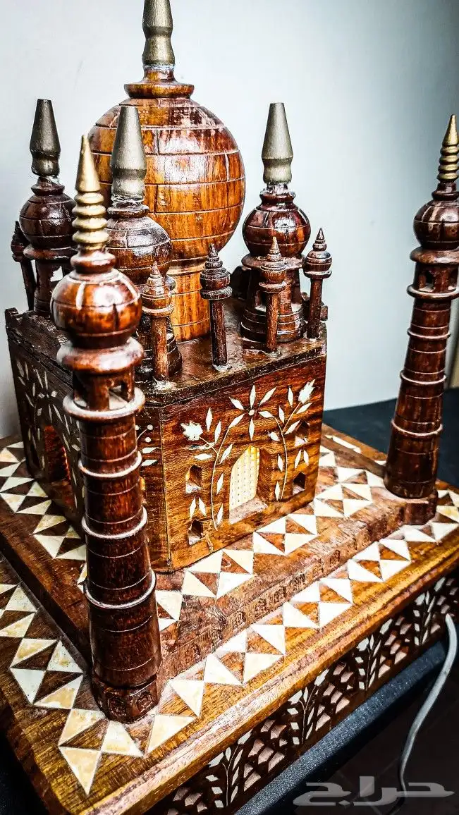 مجسم تاج محل يدوي بالصدف الاسترالي والخشب العتيق للبيع 2