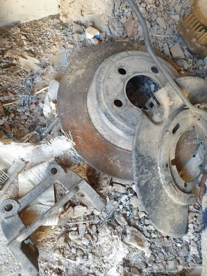 قطع دودج وكريزلر تشارجر مستعمله 2006 -2010 6 سلندر تشليح 23