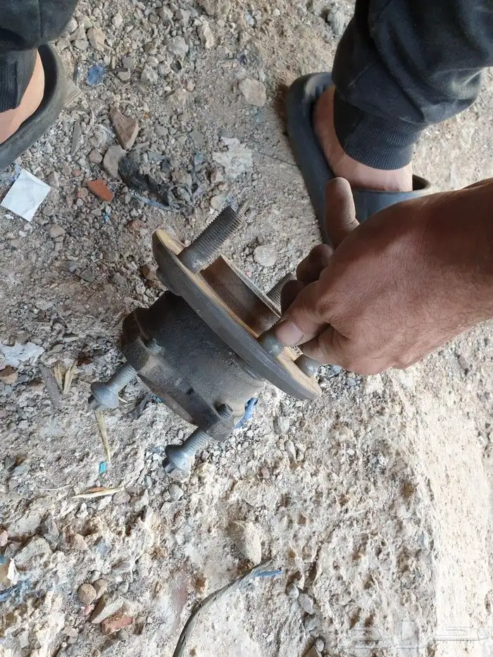 قطع دودج وكريزلر تشارجر مستعمله 2006 -2010 6 سلندر تشليح 21