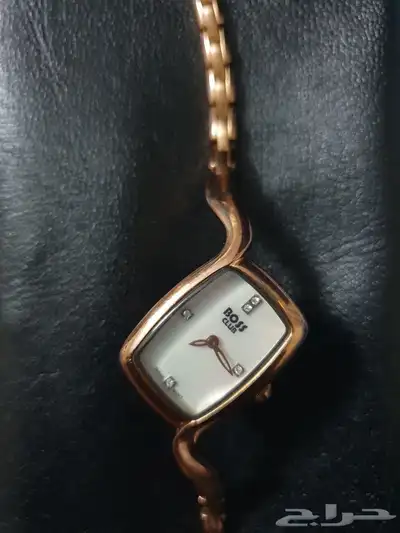 ساعه نسائي مميزه ماركه بوس Boss 1