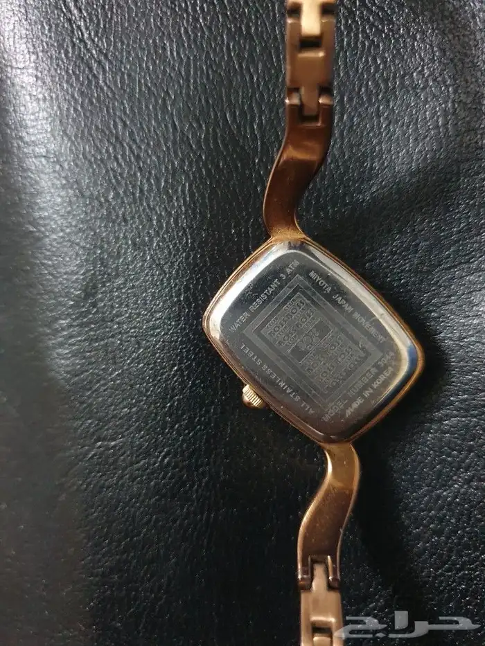 ساعه نسائي مميزه ماركه بوس Boss 3