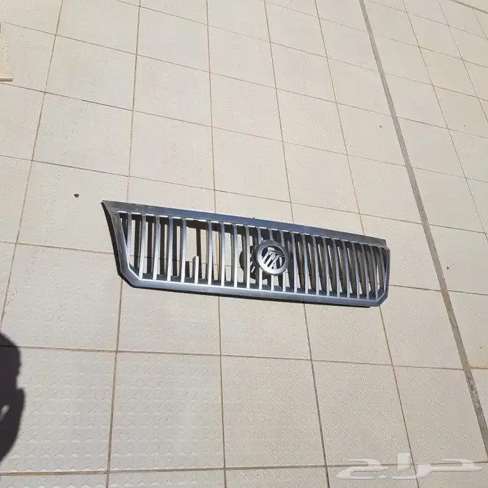 للبيع قطع غيار فورد ماونتنير 2003 مستعمله ونظيفه 34