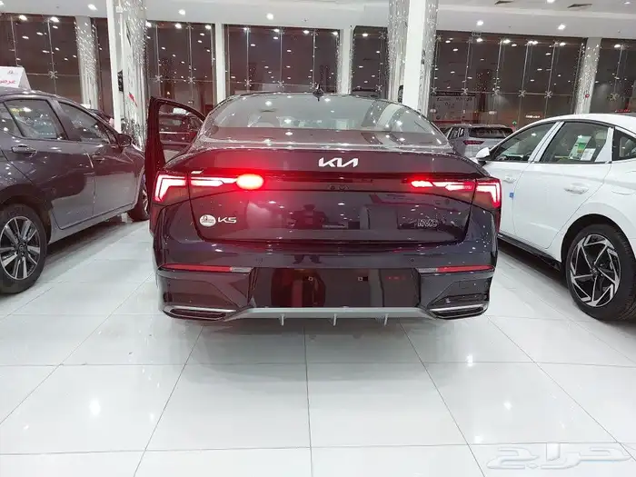كيا K5 2.5 GL مطور 9