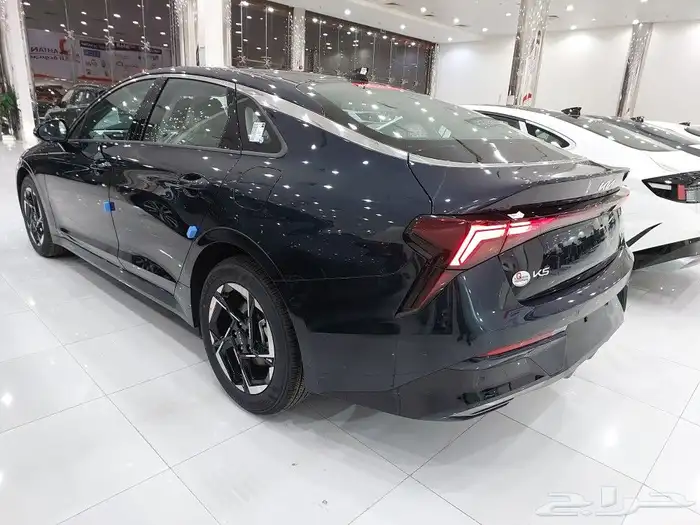 كيا K5 2.5 GL مطور 7