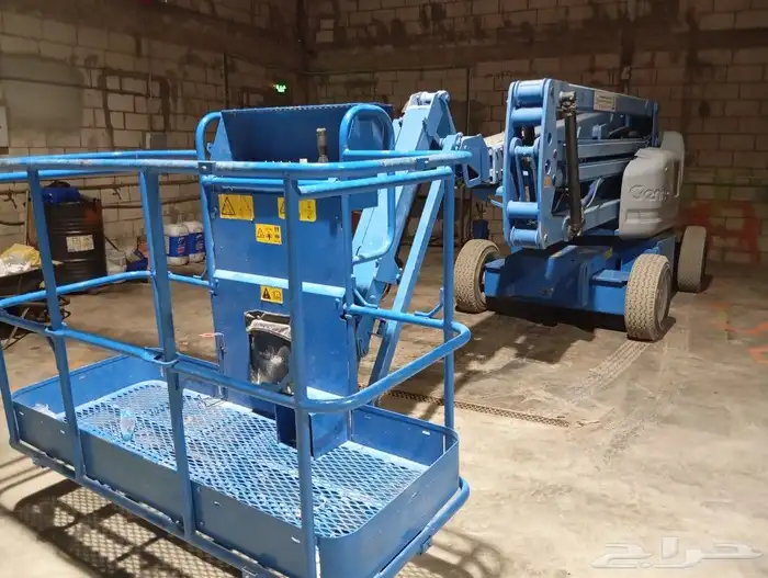 سيزرلفت للايجار مانلفت للايجار كهربائيه ديزل Scissor lift 9
