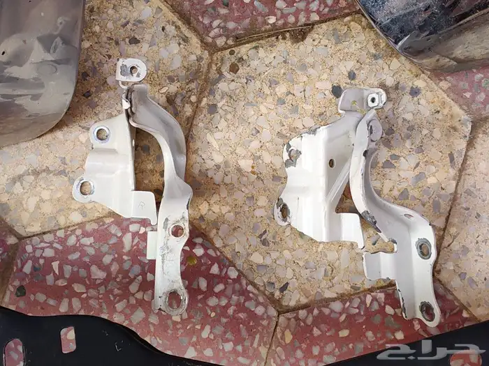 قطع غيار هايلوكس 2016 5