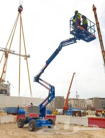 سيزرلفت للايجار مانلفت للايجار كهربائيه ديزل Scissor lift 8