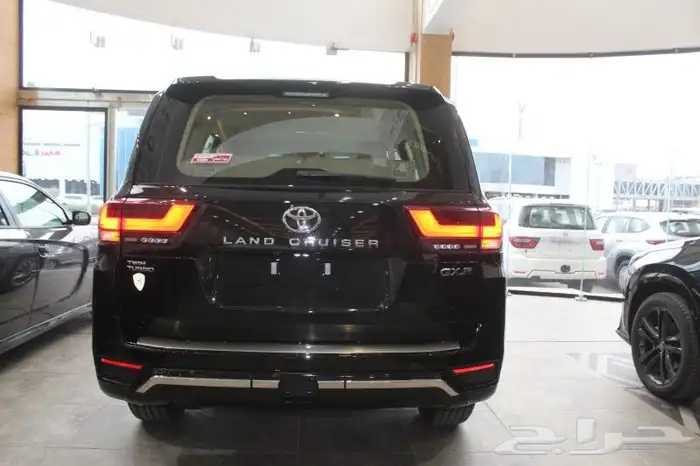 تيوتا لاند كروزر GXR L4 4